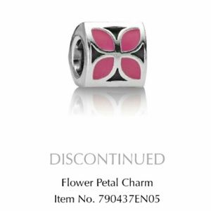 Pandora Flower Petal Charm